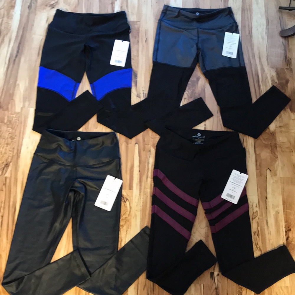 UPDATED! NWT 4-pack of 90 Degree Reflex Leggings
